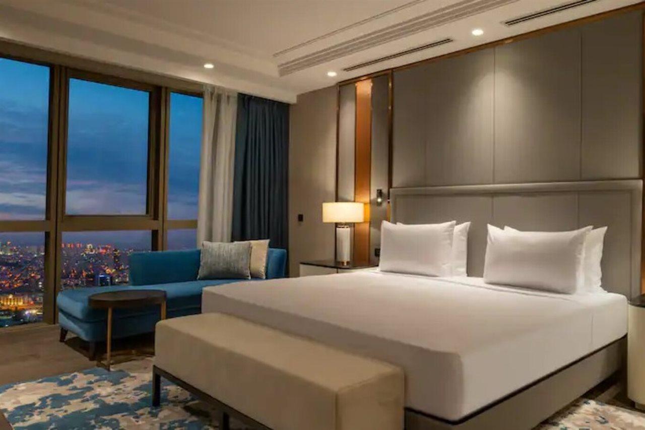 Hilton Mall Of Κωνσταντινούπολη Εξωτερικό φωτογραφία A bedroom at the hotel