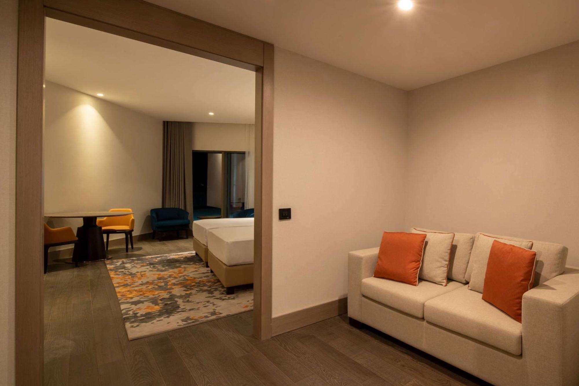 Hilton Mall Of Κωνσταντινούπολη Εξωτερικό φωτογραφία A suite at the hotel