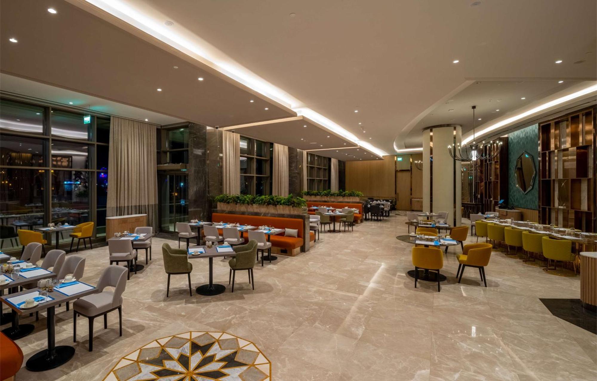 Hilton Mall Of Κωνσταντινούπολη Εξωτερικό φωτογραφία The restaurant